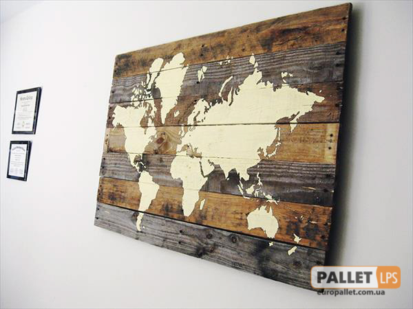 diy pallet wall map 